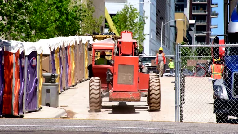 Best Standard Portable Toilet Rental  in Medina, MN